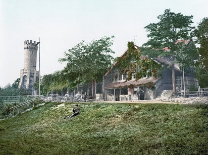 Um 1890: Der Blick noch frei, der Saal noch nicht gebaut